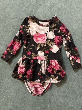 Gigi & Max Floral Long Sleeve Baby Bodysuit
